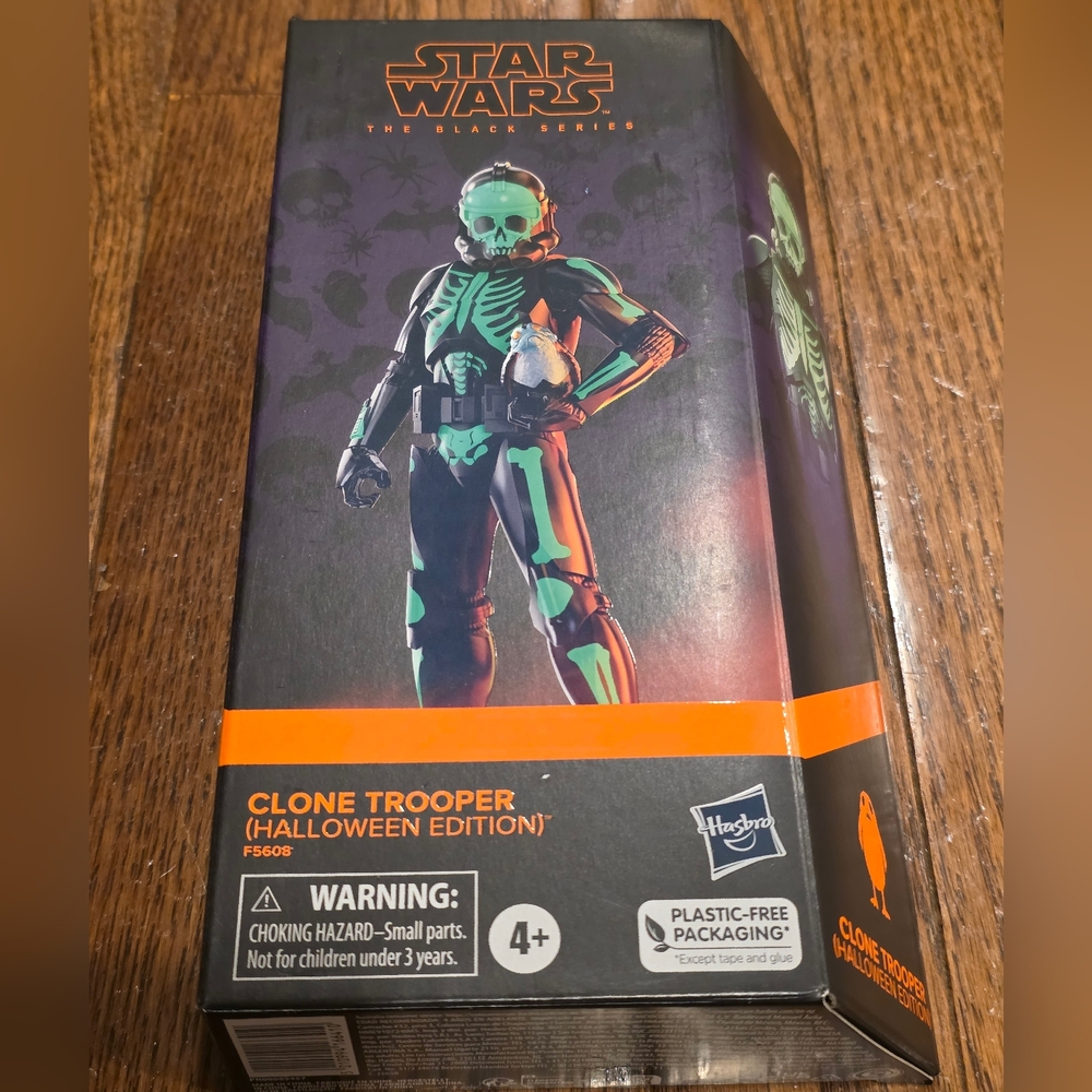 Sold Star Wars-The Black Series Clone Trooper (Halloween Edition) BRAND NEW